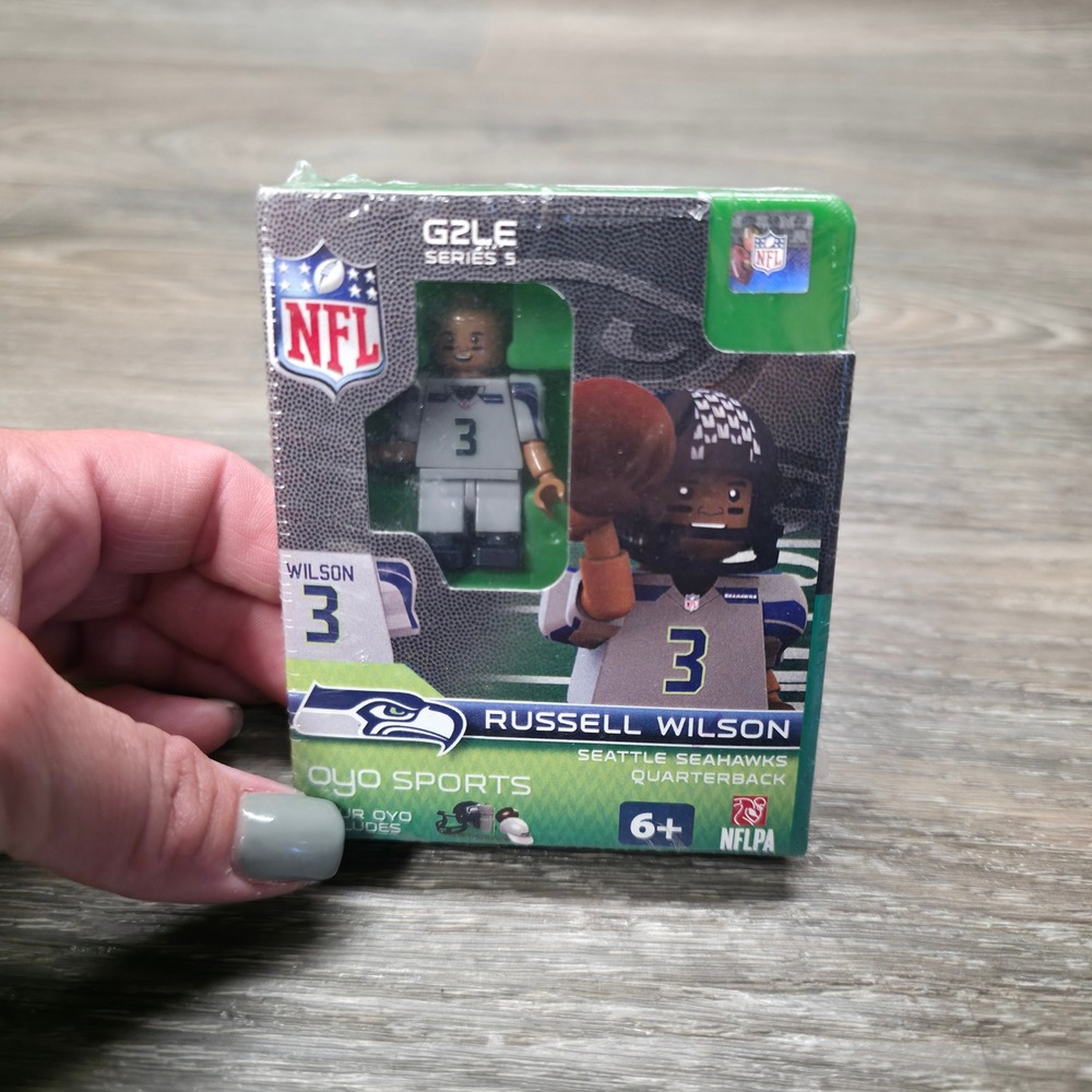 OYO Sports Russell Wilson #3 Minifigure NFL Seattle Seahawks Series 5 NEW
